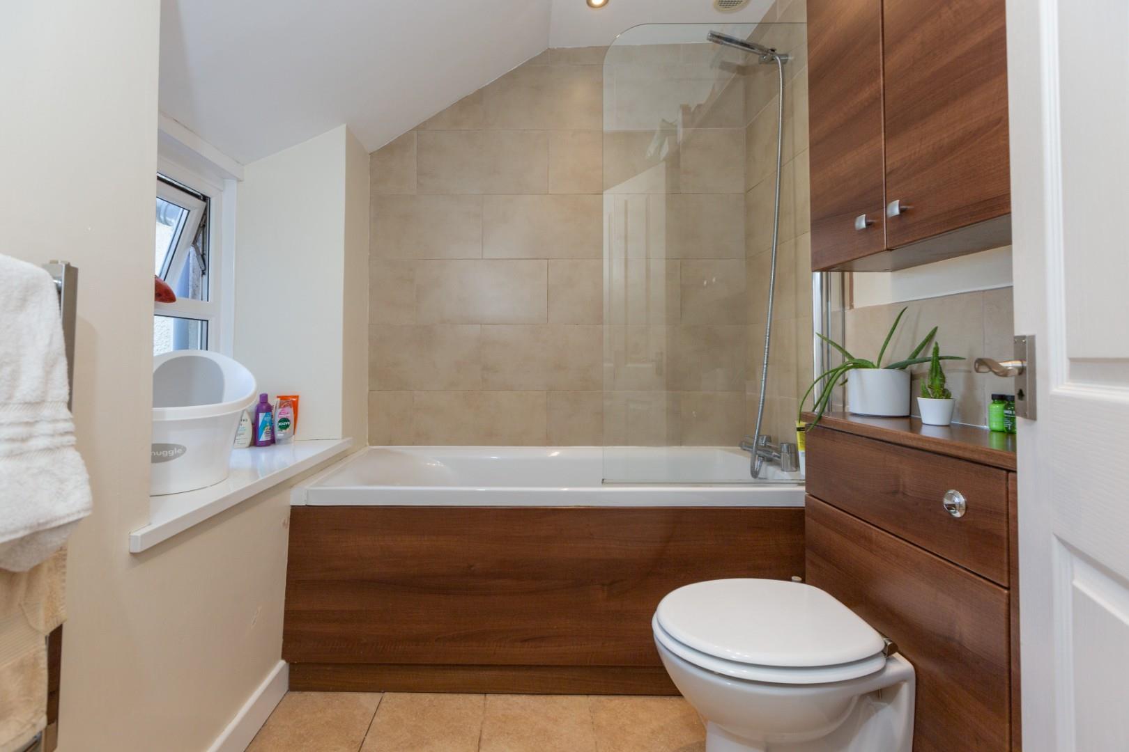 John Street, Mumbles, Swansea, SA3 4LH